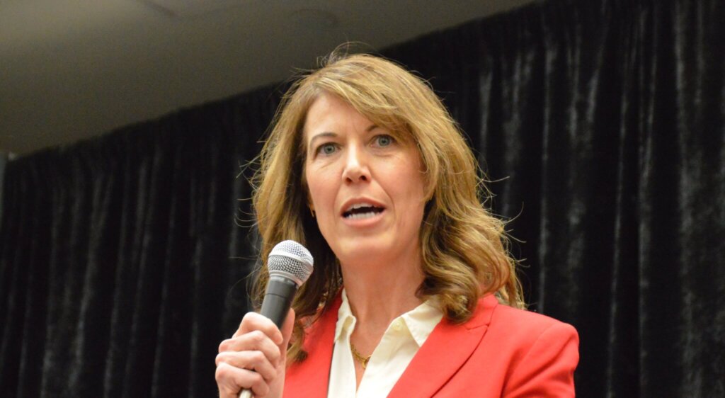 POLITICS - Iowa Starting Line