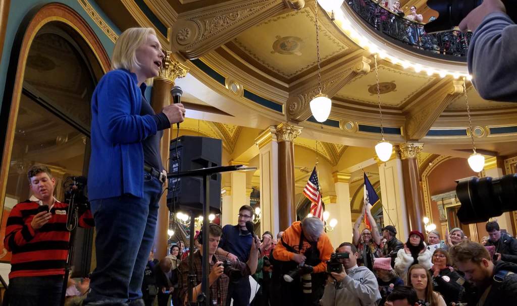 A New Iowa Partnership To Help 2020 Candidates Go Viral