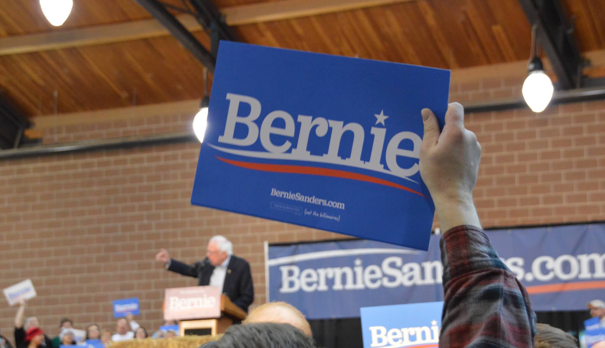 Sanders Returns To Iowa In New Role: Front-Runner