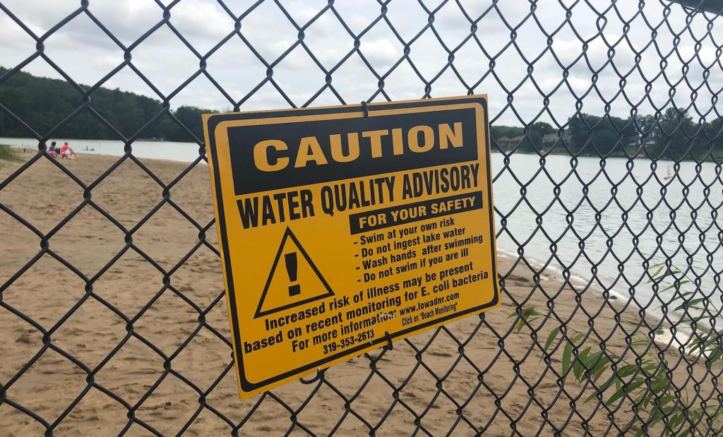 Iowa Water Crisis Worsening, Major Beach Closed Due To Blue-Green Algae