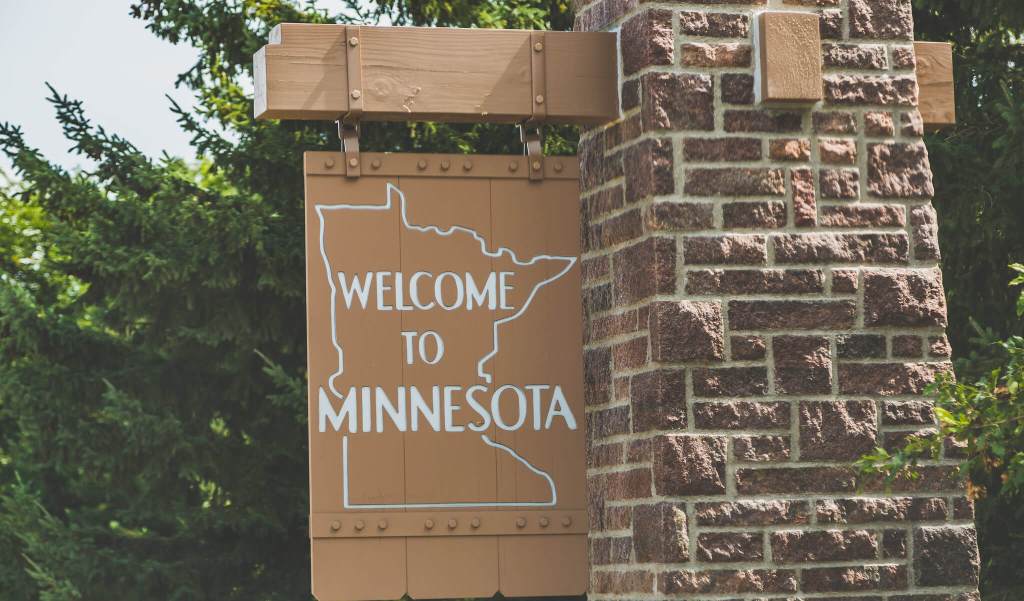 Iowa Educators Flee To Union-Strong Minnesota For Better Pay