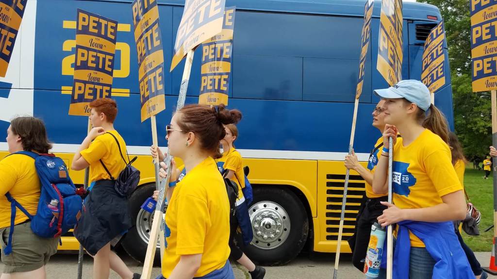 Early Scenes From A Wild Steak Fry