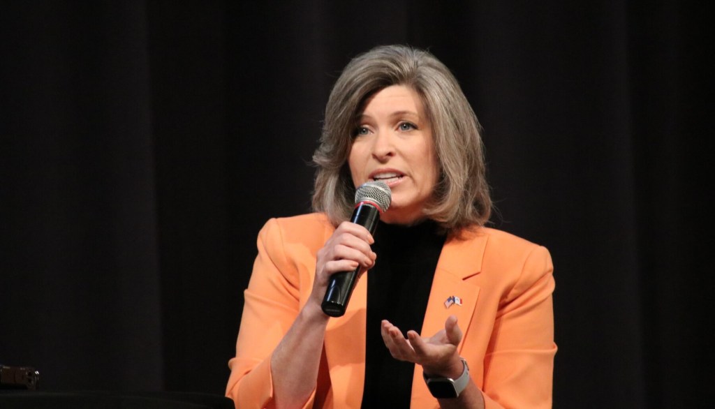 IA-Sen: Ernst Still Not Calling For Wheeler’s Resignation