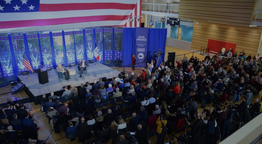 Local Solutions Need Federal Help, 2020 Dems Say At Waterloo Forum