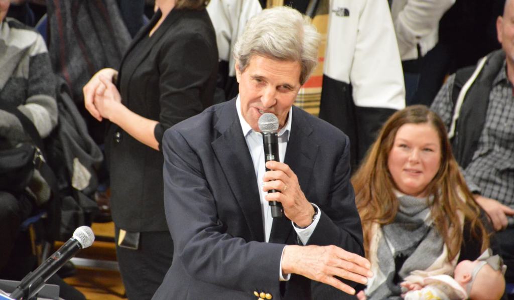 In Iowa Call, John Kerry Touts Biden’s Climate Action, Encourages Local Leadership