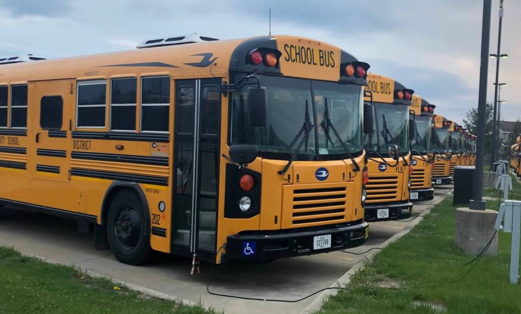 Iowa Parents Worry Schools Will Become New Hot Spots With Lax Rules