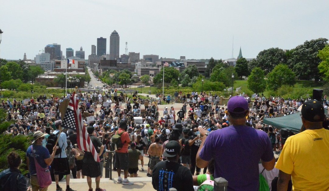 GOP’s ‘Back The Blue Bill’ Punishes Protesters, Makes Situation Worse