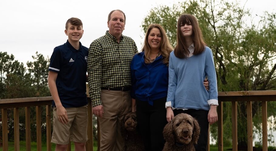 Jennifer Kakert Aims To Swing Scott County’s HD 92 With Small Biz, Service Background