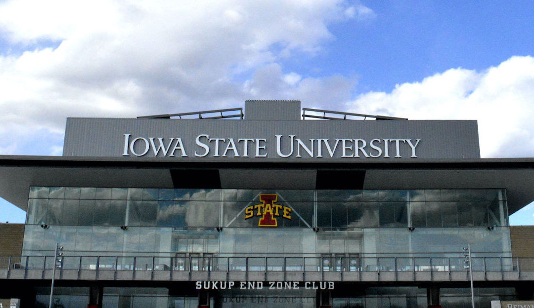 ISU Plans 25,000-Person Home Game Amid Huge Outbreak