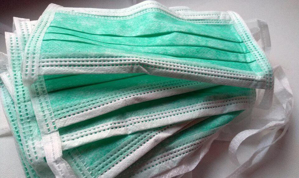 Rural Iowa School Districts Begin Lifting Mask Mandates