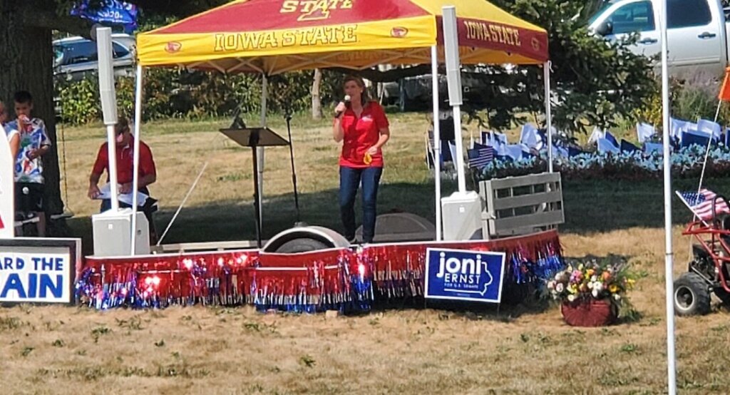 POLITICS - Iowa Starting Line