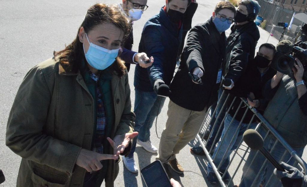 Greenfield, Ernst Couldn’t Have Closed More Different In Final Senate Push