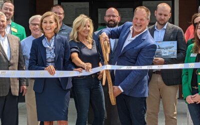 Gov. Reynolds Flies to Sioux City for Housing Ribbon-cutting