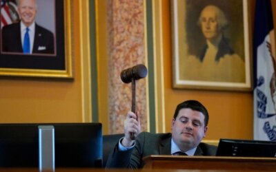 Iowa Legislature passes budget bill, adjourns with no property tax cut