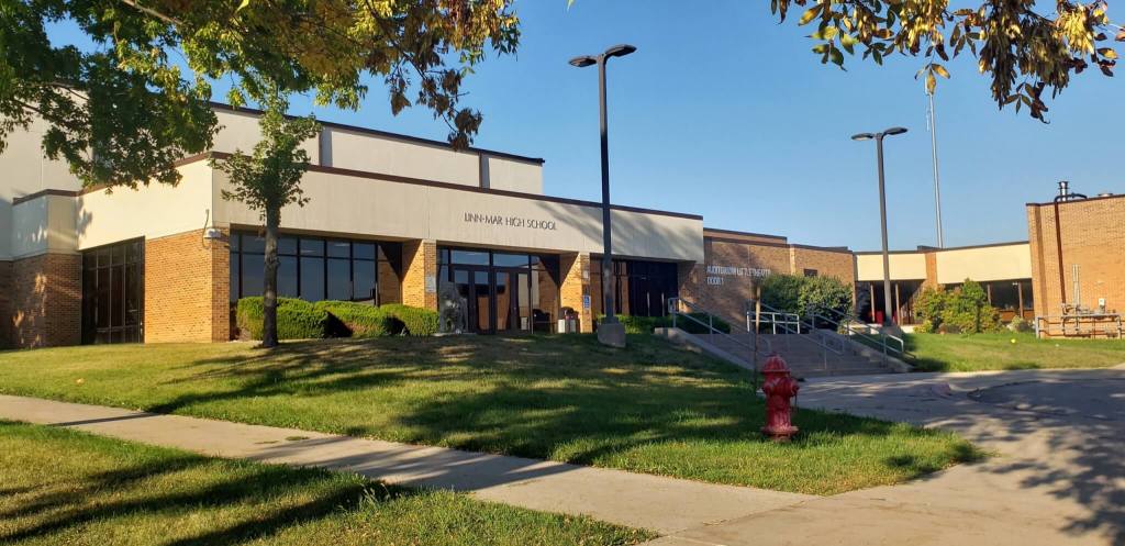 Iowa Schools Balance Support for Trans Students, Following New Bathroom Law