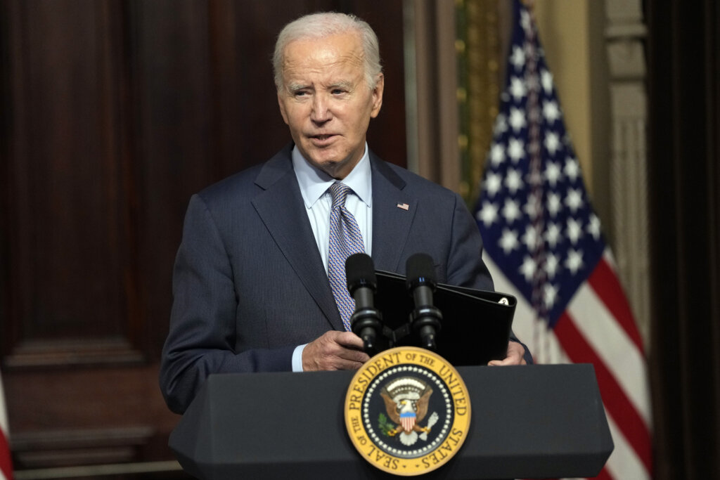 Biden administration bans noncompete clauses for workers