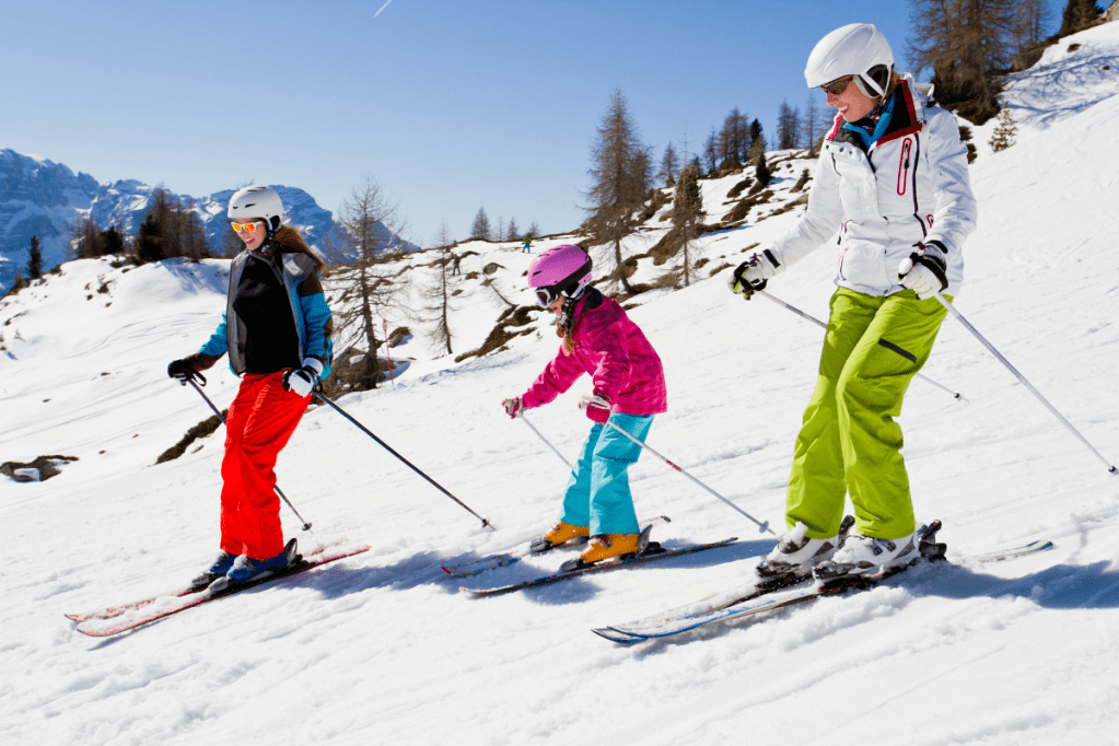 12 Iowa winter bucket list items to try before the snow melts