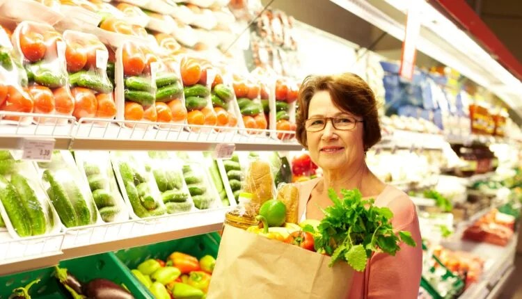 Silver Savings: The Best Senior Discounts In Cedar Rapids