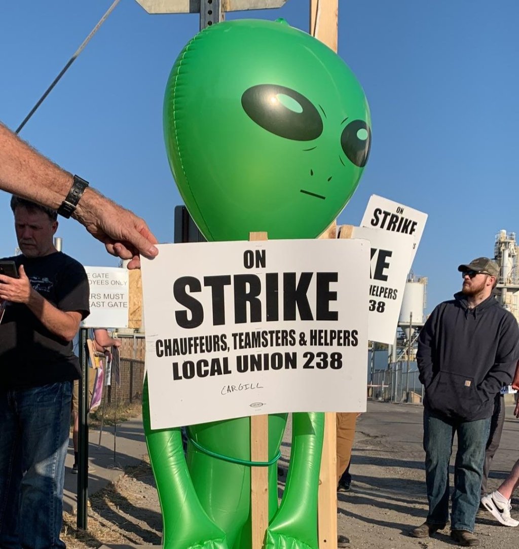 🧑‍🔧 Cargill Cuts Off Health Insurance to Cedar Rapids Strikers