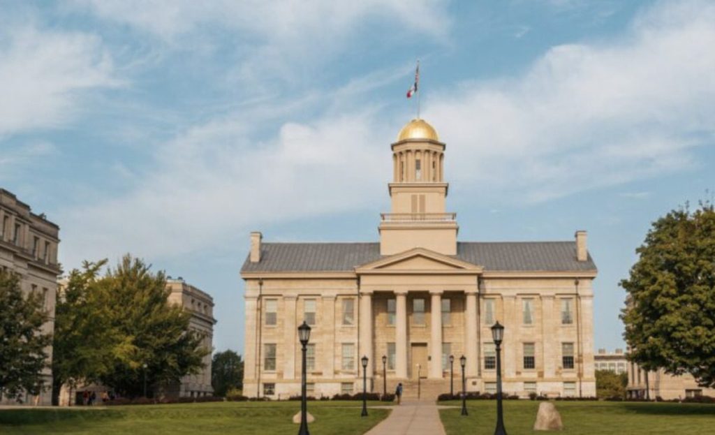 University of Iowa ranks high in US News grad school rankings