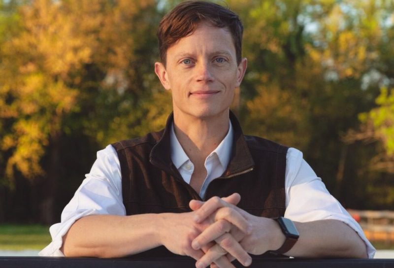 State Auditor Rob Sand is running for governor in 2026.