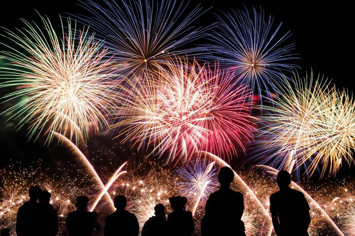 9 of the most dazzling Fourth of July fireworks shows in Iowa 9 of the most dazzling Fourth of July fireworks shows in Iowa