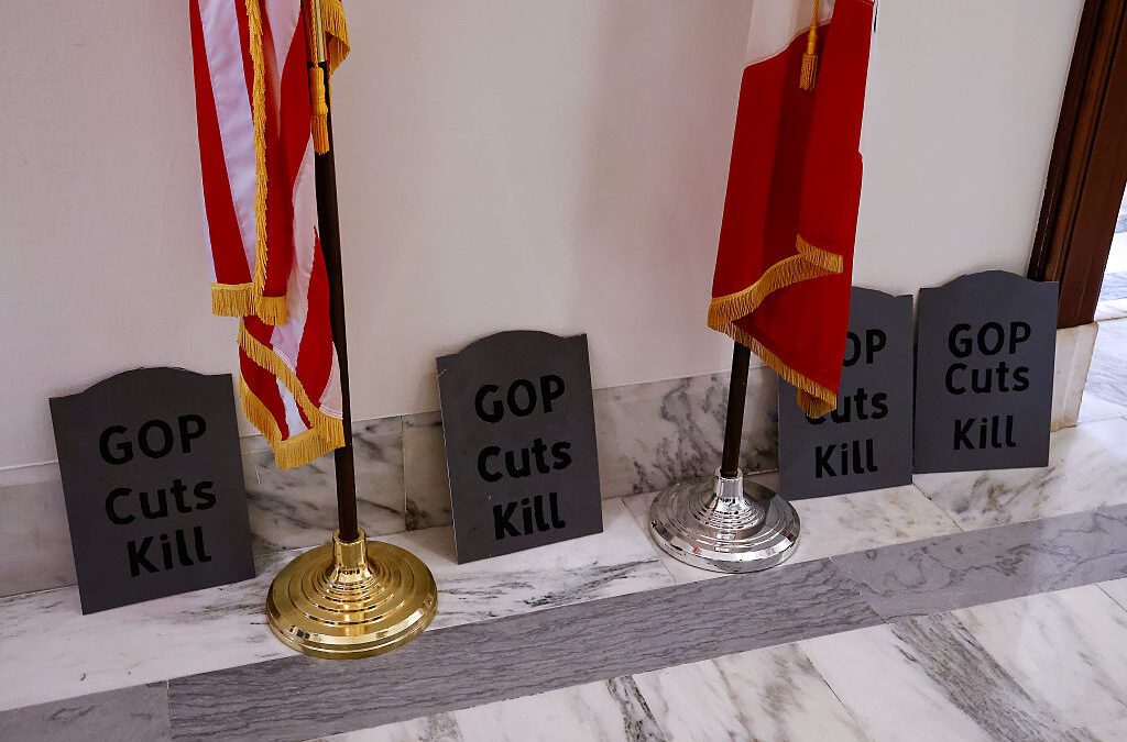 OPINION: Republican Congress members from Iowan have abandoned their constituents
