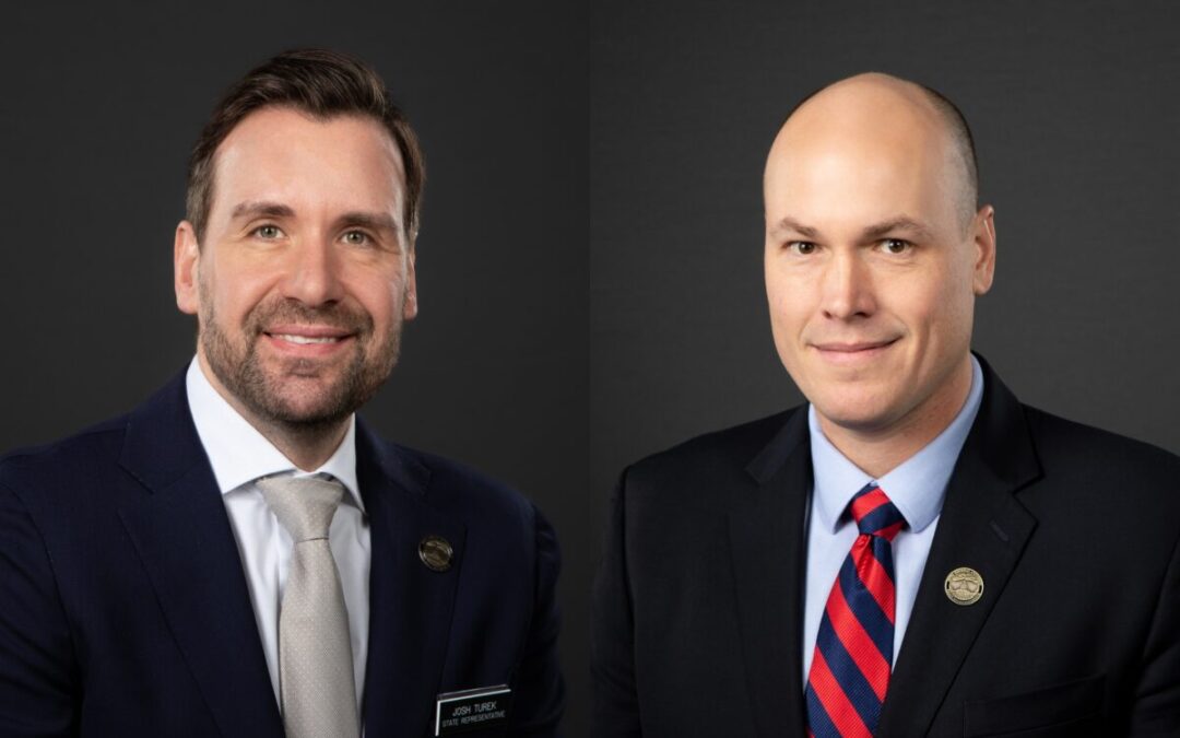 Scholten suspends US Senate campaign, endorses Turek