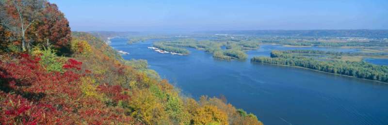 A mix of rocky cliffs, rivers, and forest, the 964-acre park’s terrain is different from the flat plains and gentle rolling hills that cover much of Iowa. From the park’s many scenic overlooks, visitors can enjoy spectacular views of the Mississippi and Wisconsin rivers.