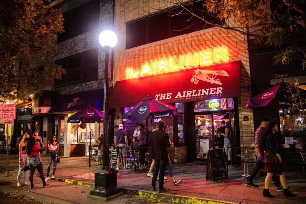 The Athletic says this Iowa City ‘college bar’ is among best in nation. See its ranking
