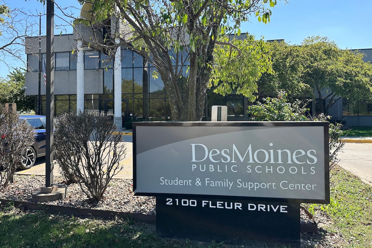 What we know about Ian Roberts, the Des Moines Superintendent arrested by ICE