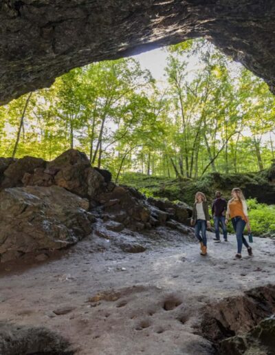 Whether you live in Iowa or are just visiting, it’s good to know there are plenty of affordable, family-friendly activities to try.