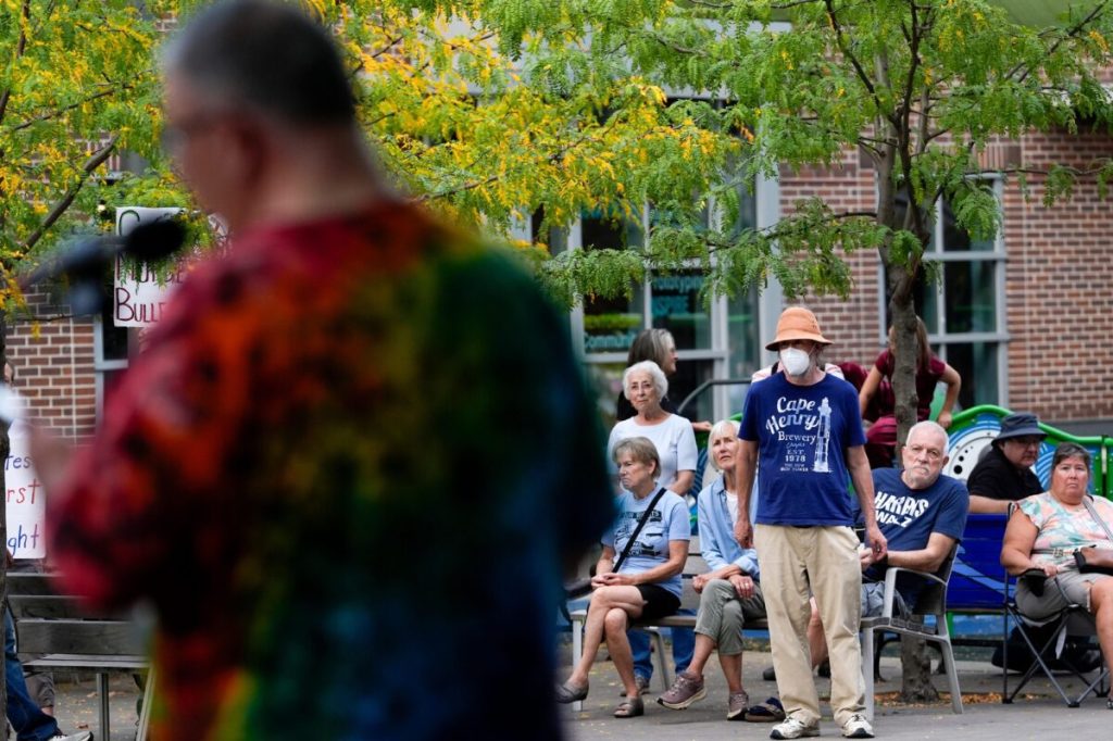 Iowa City ‘Free Speech’ rally highlights state’s legacy in First Amendment battles