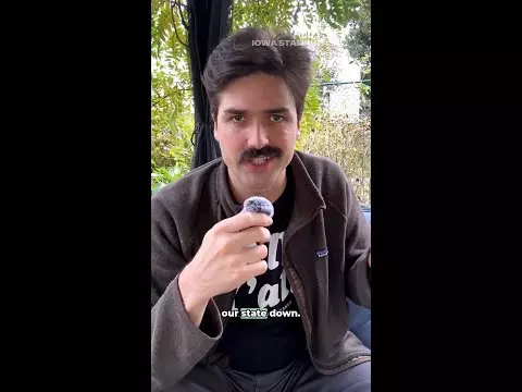 WATCH: Iowa’s family farms strained by Trump’s trade policies