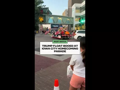 WATCH: Trump float booed at Iowa City homecoming parade