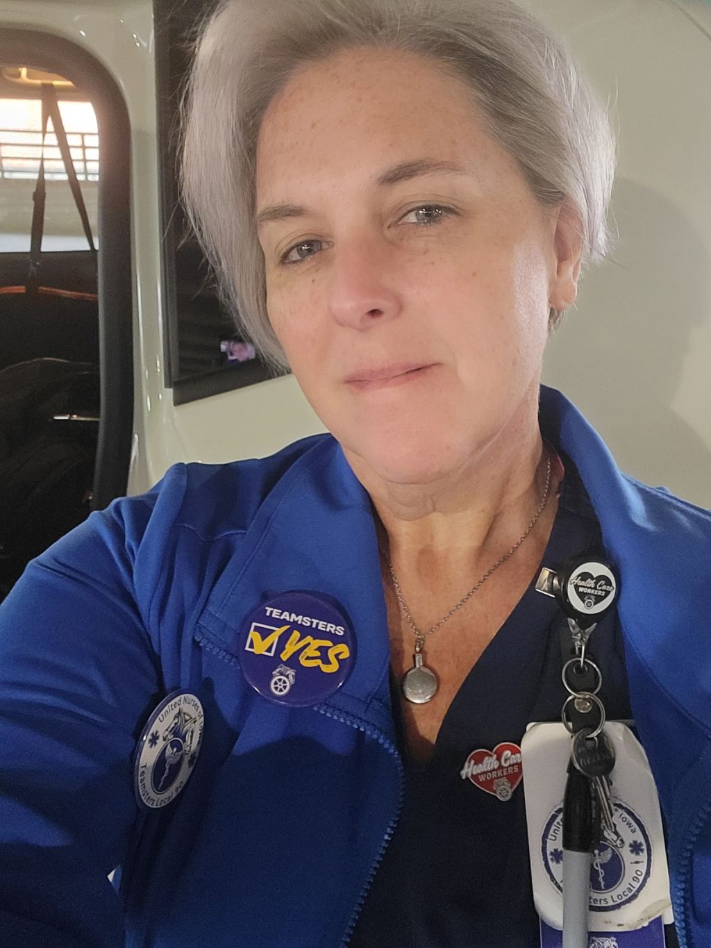 Hundreds of Des Moines nurses could unionize this weekend