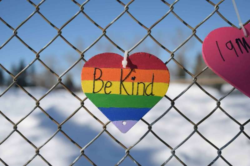 Acts of kindness can bring a smile like nothing else.