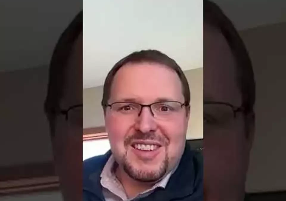 WATCH: Iowa farmers say tariffs are devastating farm economy