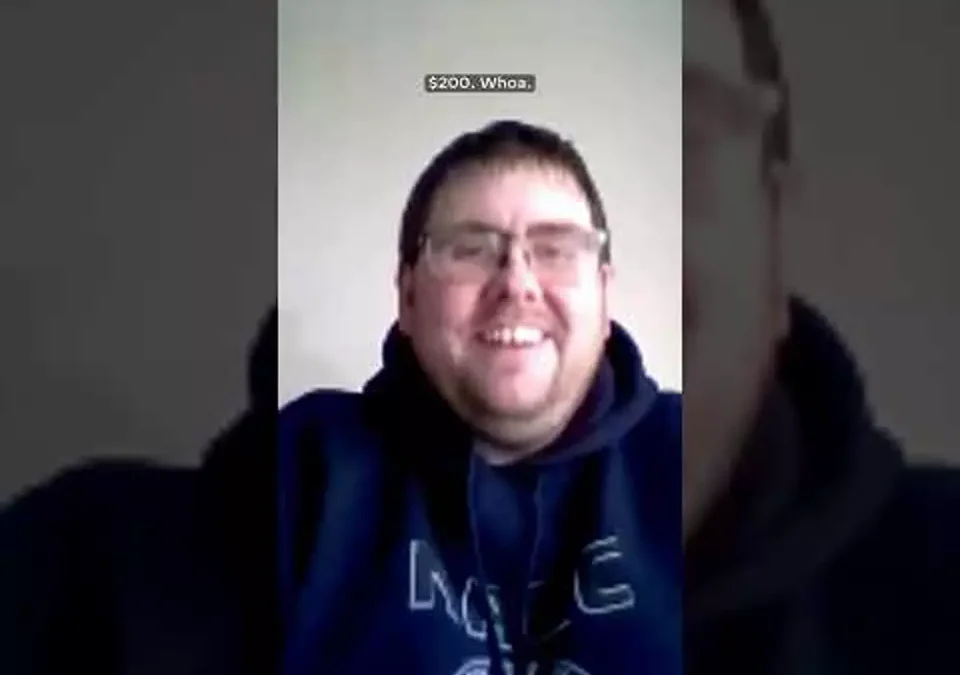 WATCH: Iowa City USPS worker asks for public’s support at Sunday rally