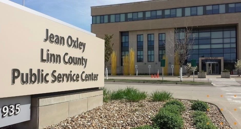 Linn County approves 18-month moratorium on data center applications
