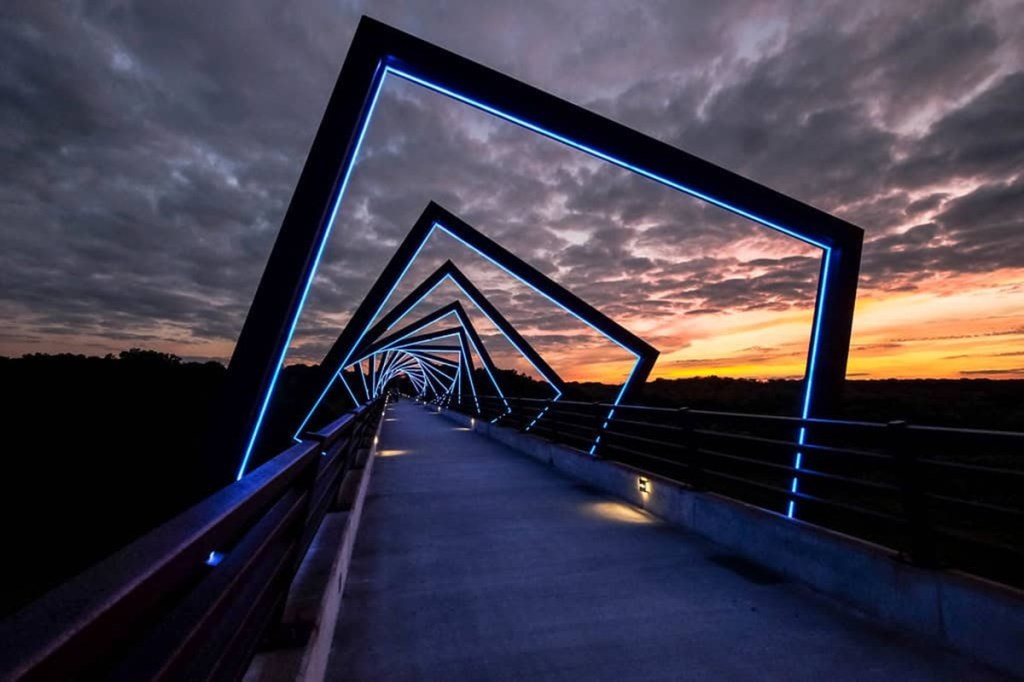 The most scenic sunset-viewing spots in Iowa you can access for free