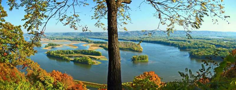 leaf peeping in Iowa